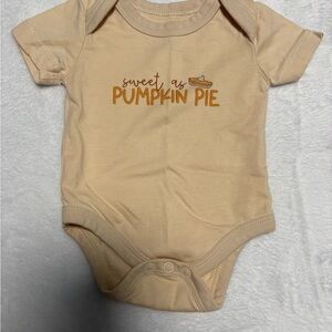 Caden Lane Pumpkin Pie Onesie NB Organic Cotton Fall EUC